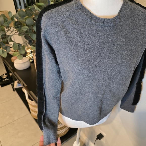 Neiman Men's Sport Merino Wool Crewneck Colorblock Sweater XL - Picture 2 of 6